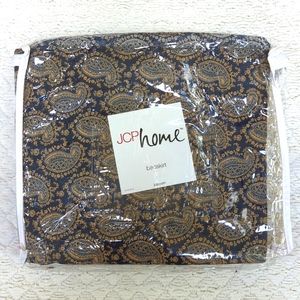 JCPenney Home Star Valley Navy Gold Paisley King Size Bed Skirt